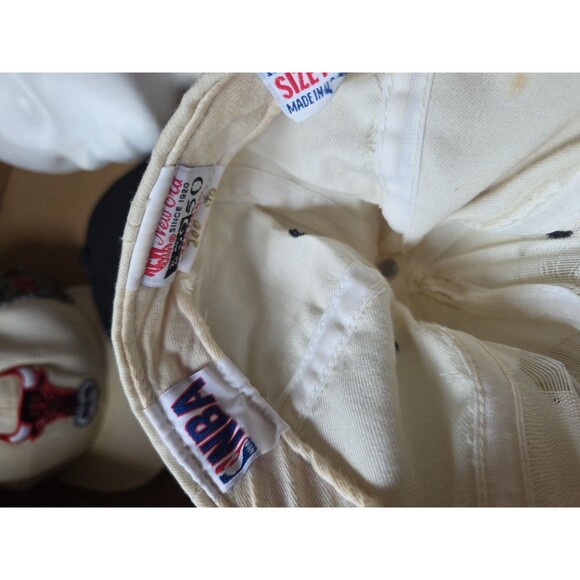 Chicago Bulls Hats Caps Bundle Lot Vintage Sports Fan NBA Basketball - Picture 8 of 15